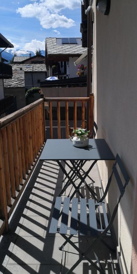 Harmonie Gressan Apartment อาออสตา ภายนอก รูปภาพ